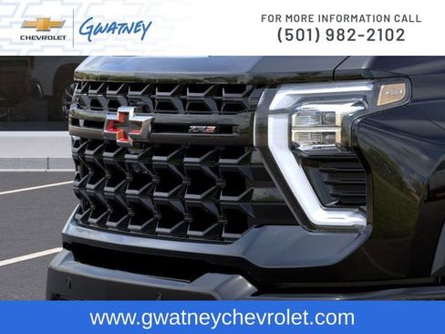 New 2026 Chevrolet Silverado 2500 ZR2 w/ LPO, Dark Essentials Package image 13