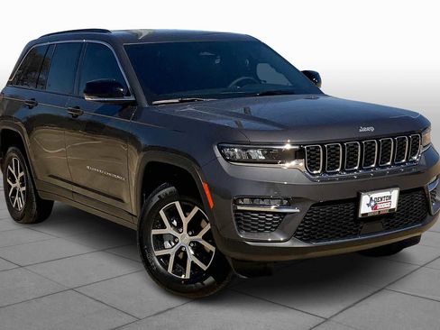 New 2025 Jeep Grand Cherokee Limited image 2