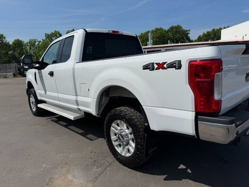 Used 2018 Ford F250 XLT AWD/4WD image 10