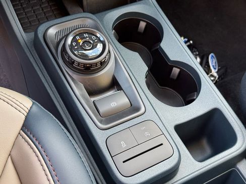 New 2025 Ford Maverick Lariat w/ 4K Tow Package image 16