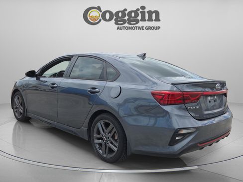 Used 2021 Kia Forte GT-Line FWD image 3
