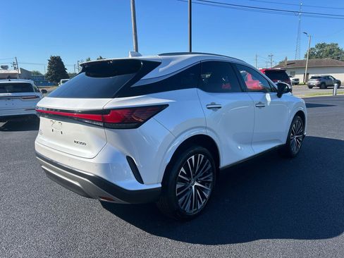 Used 2023 Lexus RX 350 Premium Plus w/ Cold Area Package FWD image 5