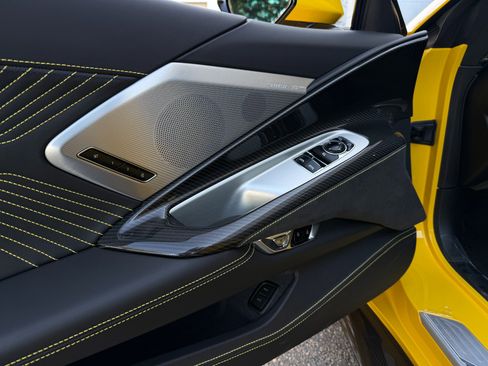 Used 2026 Chevrolet Corvette ZR1 w/ ZR1 Carbon Fiber Aero Package image 33