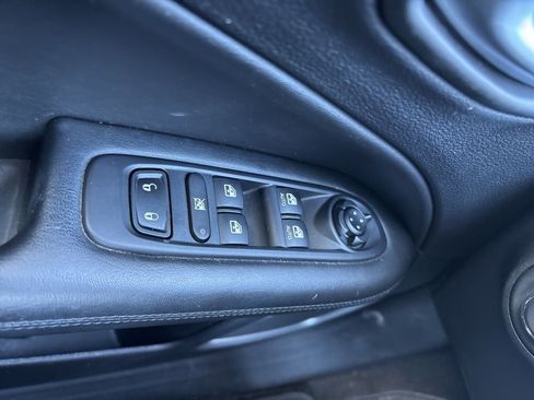 Used 2021 Jeep Compass Latitude image 13