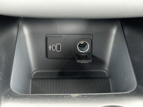 New 2026 Ford Explorer Active RWD image 24