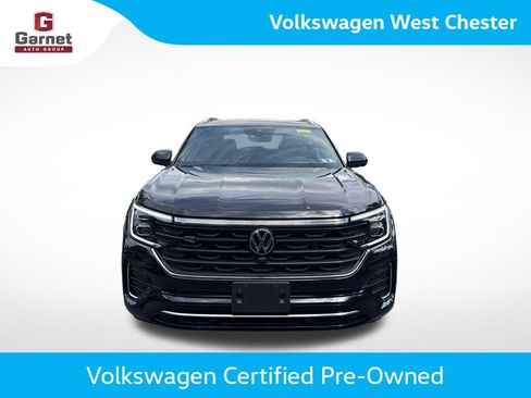 Certified 2024 Volkswagen Atlas Cross Sport SEL Premium R-Line AWD/4WD image 9