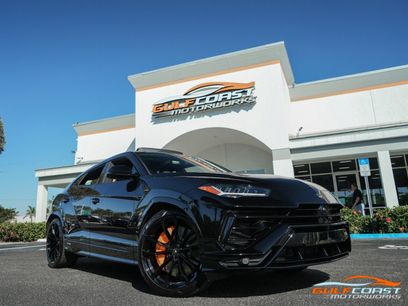 Used 2023 Lamborghini Urus S