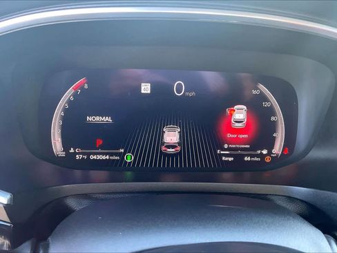 Used 2023 Acura MDX A-Spec image 22