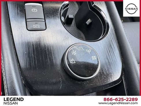 Certified 2023 Nissan Rogue SL w/ SL Premium Package AWD/4WD image 28
