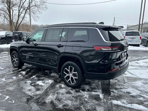 Used 2024 Jeep Grand Cherokee L Limited image 6