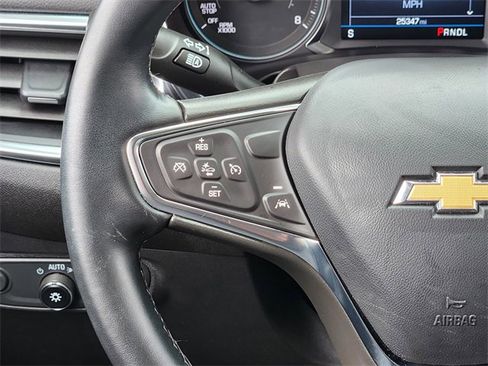 Used 2023 Chevrolet Equinox LT image 27