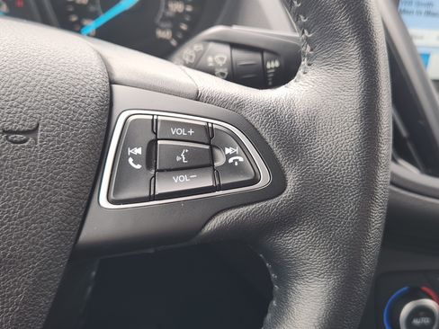 Used 2018 Ford Escape Titanium image 30