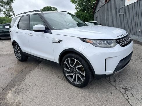 Used 2018 Land Rover Discovery HSE Luxury AWD/4WD image 3