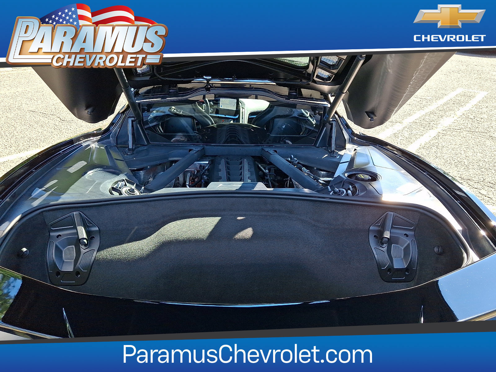 Used 2025 Chevrolet Corvette Stingray Coupe w/ 1LT RWD image 28