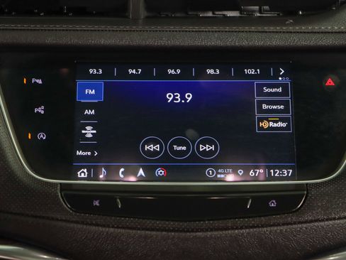 Used 2023 Cadillac XT5 Premium Luxury w/ Technology Package AWD/4WD image 19