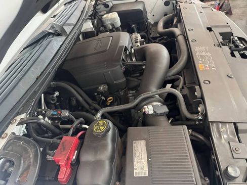 Used 2013 Chevrolet Tahoe LT w/ Suspension Package, Off-Road image 39