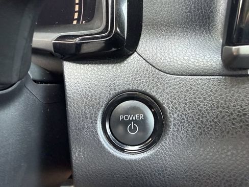 Used 2025 Toyota Camry LE FWD image 24