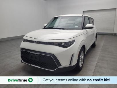 Used 2025 Kia Soul LX w/ LX Technology Package