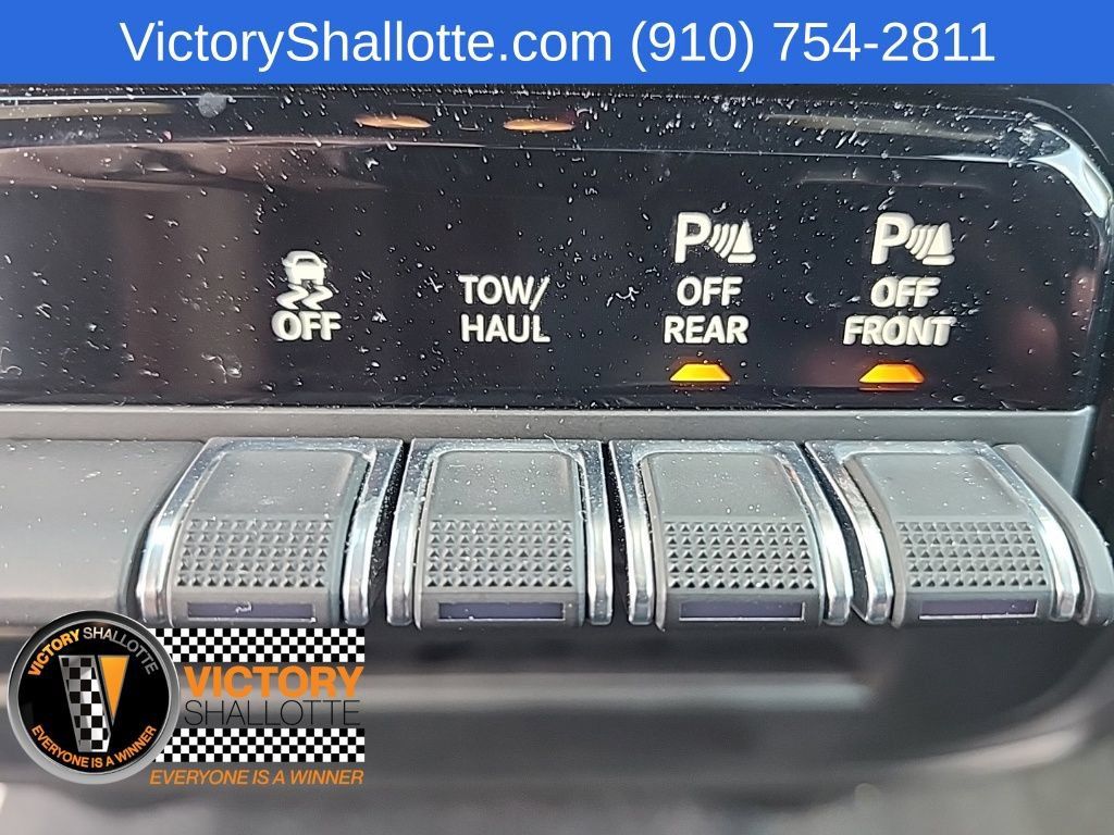 Used 2026 RAM 2500 Big Horn AWD/4WD image 10