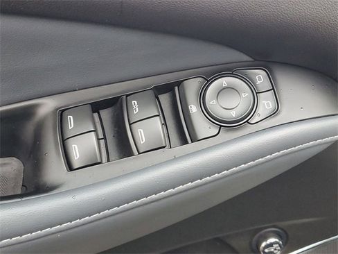 Certified 2024 Buick Enclave Essence w/ Sport Touring Edition image 17