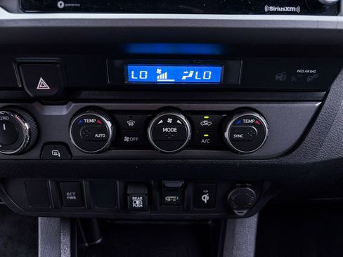 Used 2023 Toyota Tacoma TRD Off-Road AWD/4WD image 24