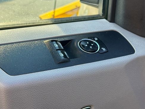 Used 2017 Ford F250 XL w/ Power Equipment Group image 21