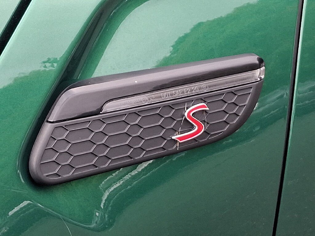 Used 2023 MINI Cooper S w/ Signature Upholstery Package FWD image 29