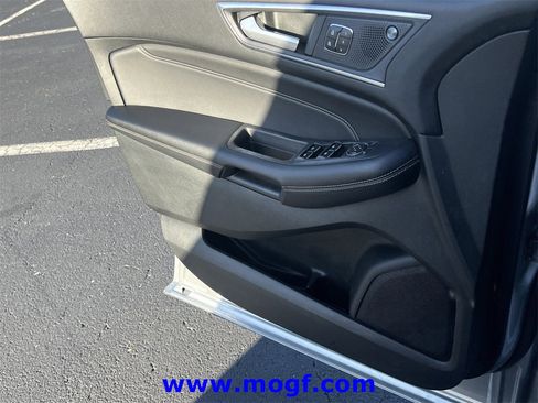 Certified 2022 Ford Edge Titanium image 20