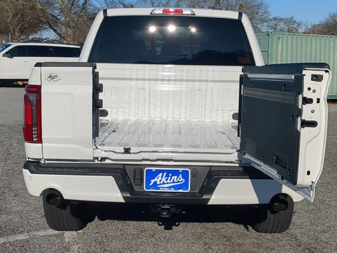 New 2025 Ford F150 Lariat w/ Equipment Group 501A Mid image 11