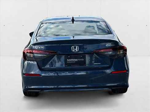 New 2025 Honda Civic Sport Touring image 8