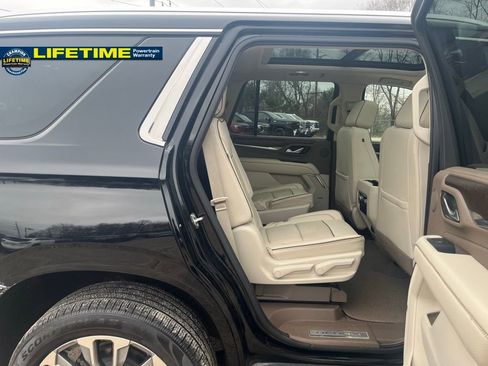 Used 2021 GMC Yukon Denali AWD/4WD image 36