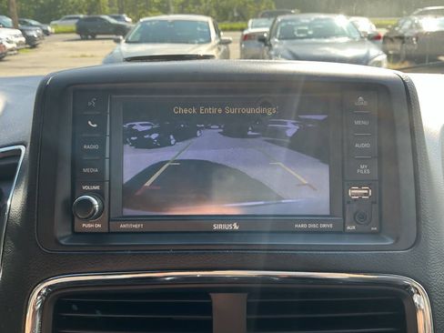 Used 2018 Dodge Grand Caravan GT FWD image 20