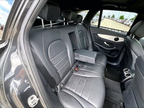 Used 2022 Mercedes-Benz GLC 300 image 34