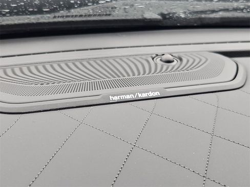 New 2026 RAM 2500 Limited image 32