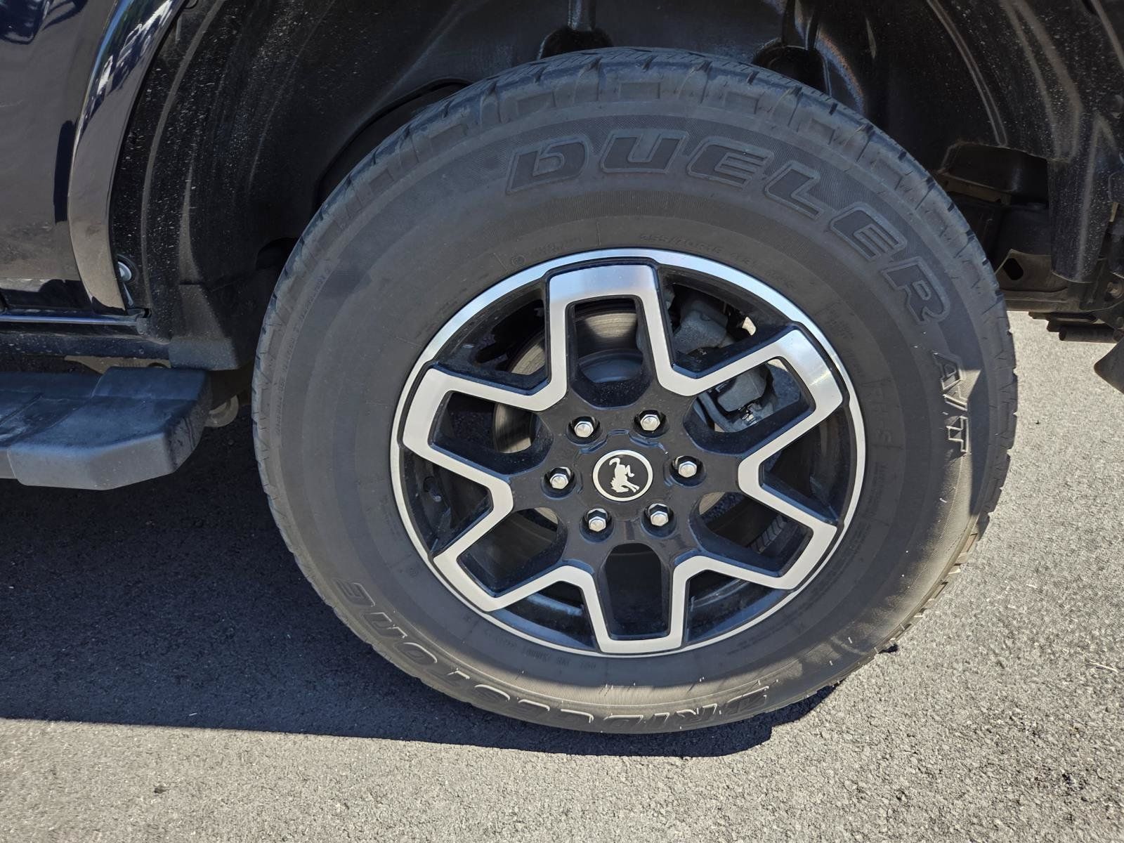 Used 2021 Ford Bronco Outer Banks AWD/4WD image 9