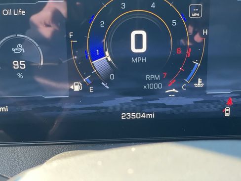 Certified 2026 Chevrolet Traverse LT FWD image 13