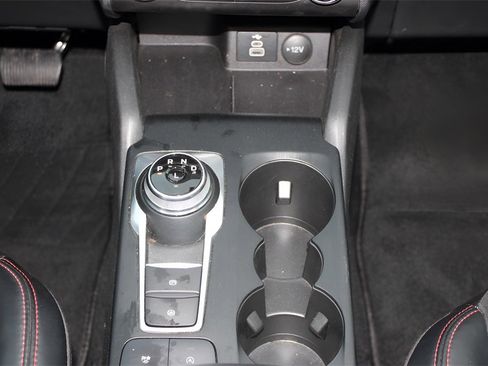 Used 2025 Ford Escape ST-Line image 20