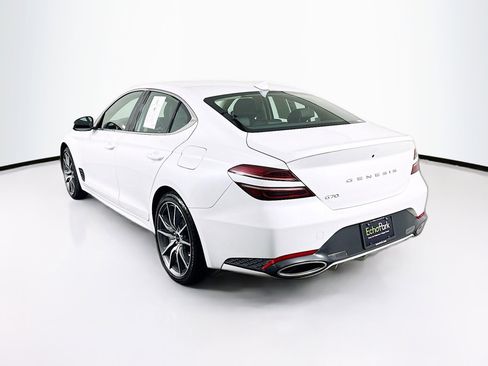 Used 2025 Genesis G70 2.5T image 5