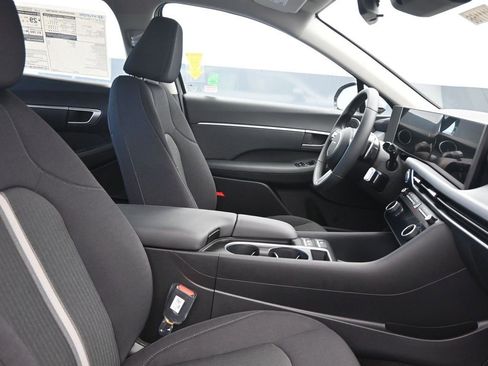 New 2026 Hyundai Sonata SEL FWD image 10