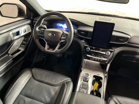 Used 2022 Ford Explorer ST w/ Equipment Group 401A AWD/4WD image 4