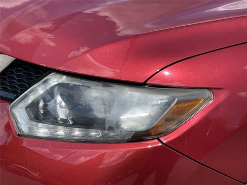 Used 2016 Nissan Rogue SV w/ SV Premium Package AWD/4WD image 9