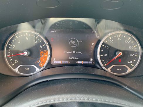 Used 2016 Jeep Renegade Trailhawk w/ Cold Weather Group AWD/4WD image 12