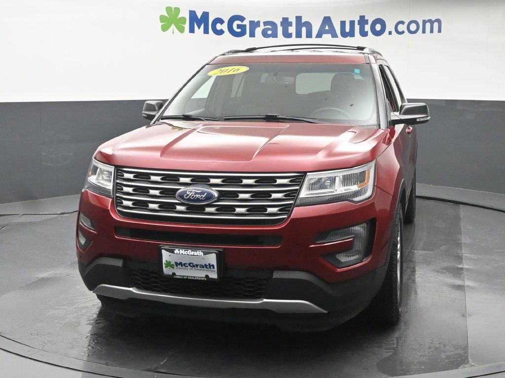 Used 2016 Ford Explorer XLT w/ Equipment Group 202A FWD image 22