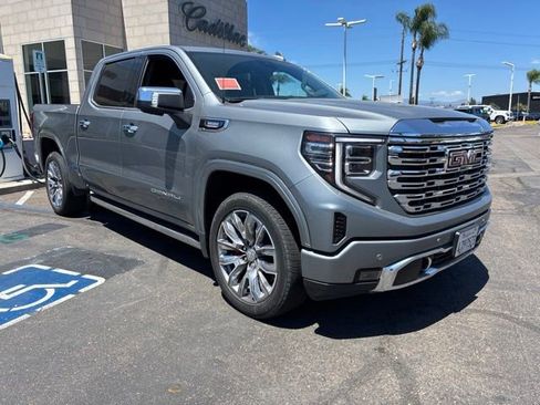 Used 2024 GMC Sierra 1500 Denali w/ Denali Reserve Package AWD/4WD image 3