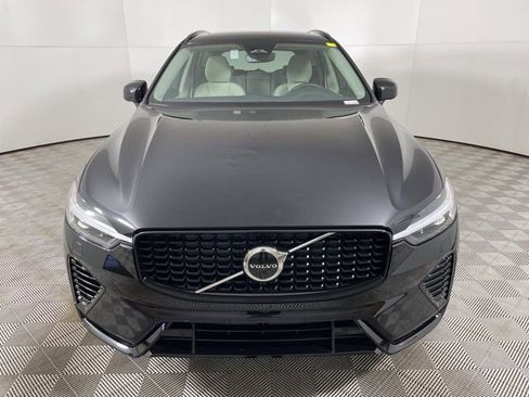 New 2025 Volvo XC60 T8 Plus w/ Protection Package Premier AWD/4WD image 4