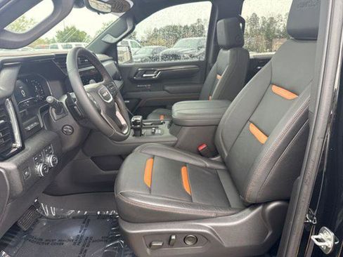 Certified 2025 GMC Sierra 1500 AT4 w/ AT4 Premium Package image 18