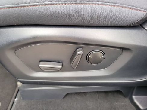 Used 2026 Ford Explorer Active RWD image 13