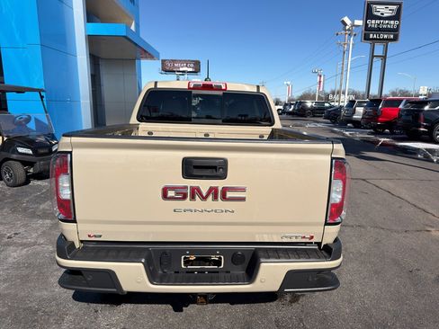 Used 2022 GMC Canyon AT4 w/ Trailering Package image 3
