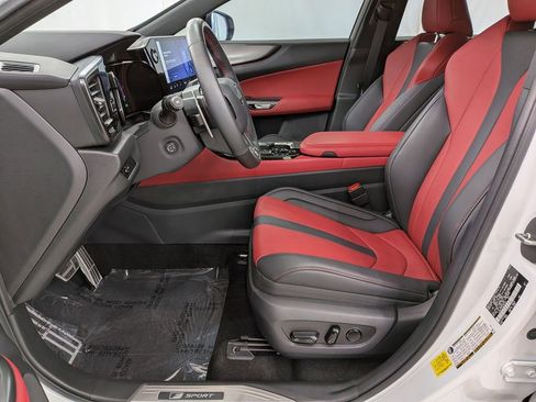 Certified 2025 Lexus NX 450h+ F Sport AWD/4WD image 15