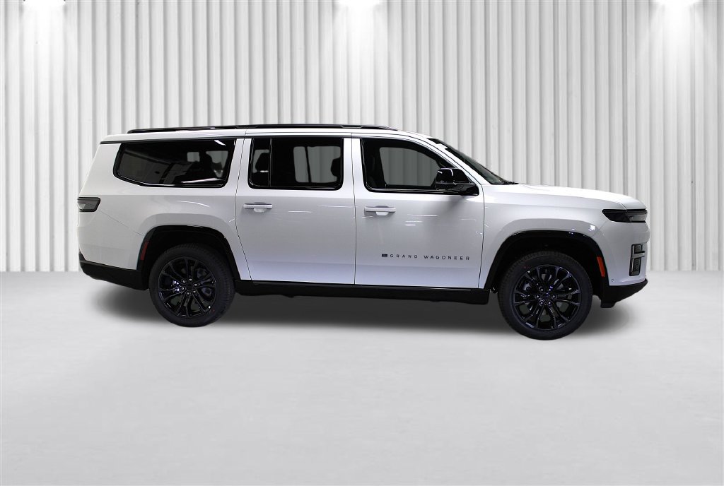 New 2026 Jeep Grand Wagoneer L Summit w/ Premium Group III AWD/4WD image 2